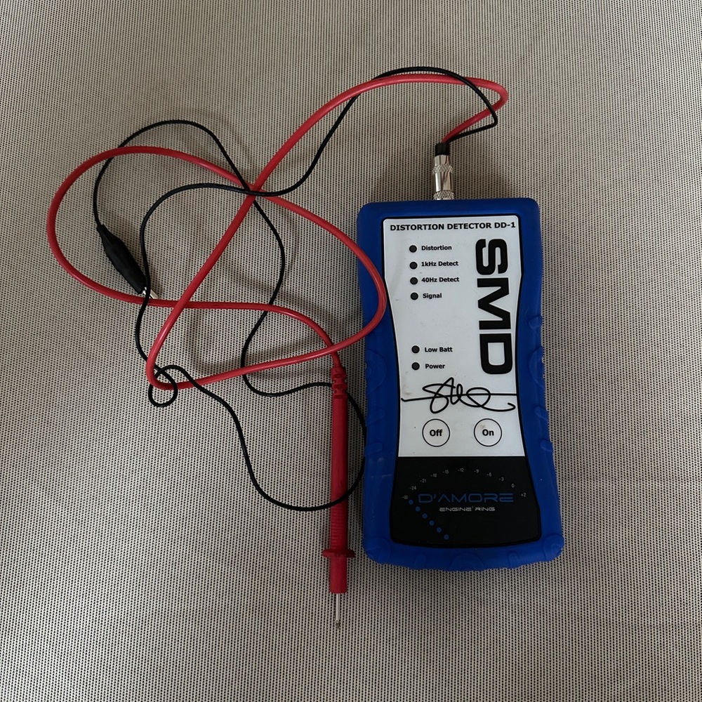 SMD Distortion Detector DD-1 with Red and Black Probes
